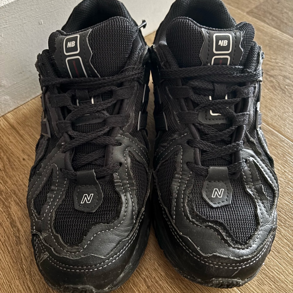New Balance 1906